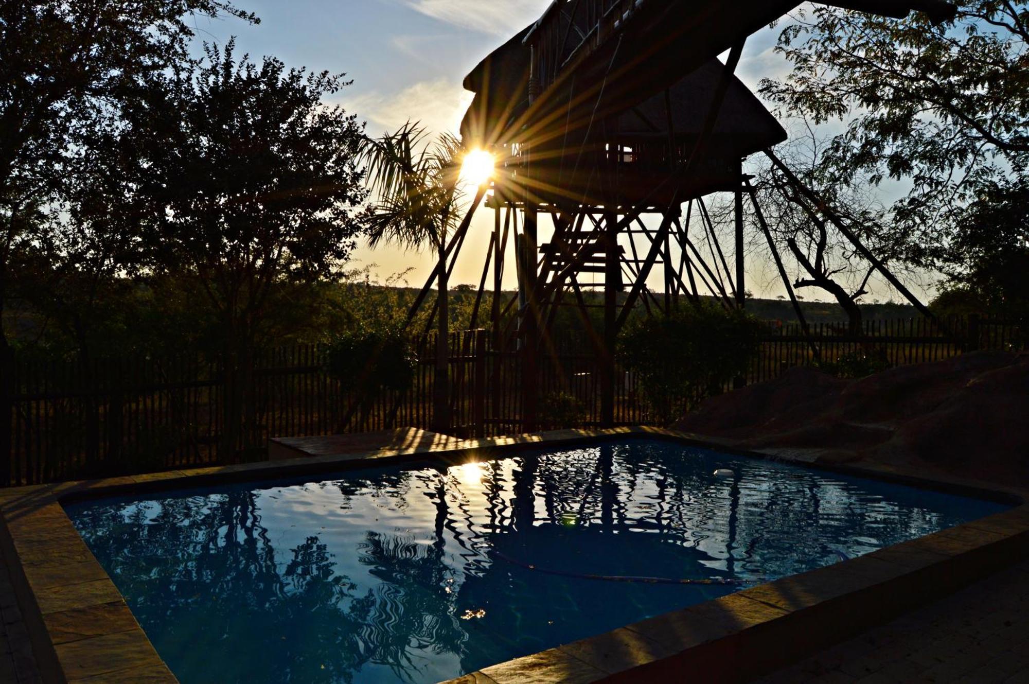 Bona Ngwenya Lodge & Safaris Marloth Park Esterno foto